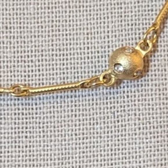 Unbranded Gold Tone Chain Link Crystal Set Satin Ball Necklace - Picture 5 of 8